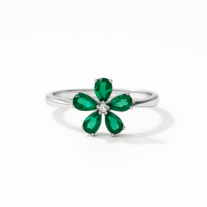 ANELLO CON ZIRCONI A GOCCIA
