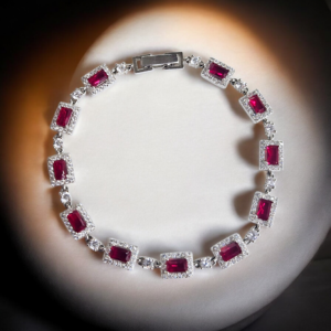 Bracciale in argento con zirconi