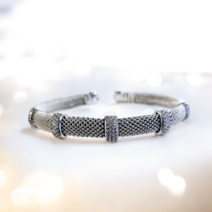 Bracciale in argento rigido