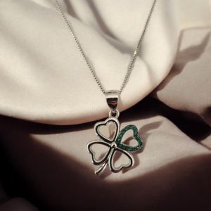 Collana " quadrifoglio " in argento