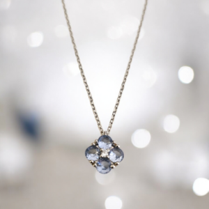 Collana " fiore" in argento