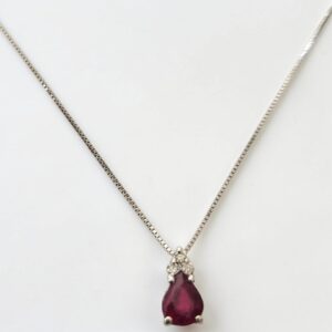 Collana in oro 18kt con diamanti e rubino
