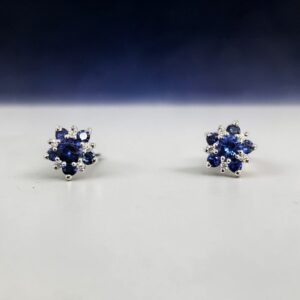 Orecchini in oro 18kt con diamanti e zaffiri