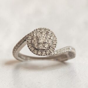 Anello"Magic" in oro bianco 18kt con Diamanti