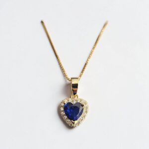 Collana in argento dorato con cuore