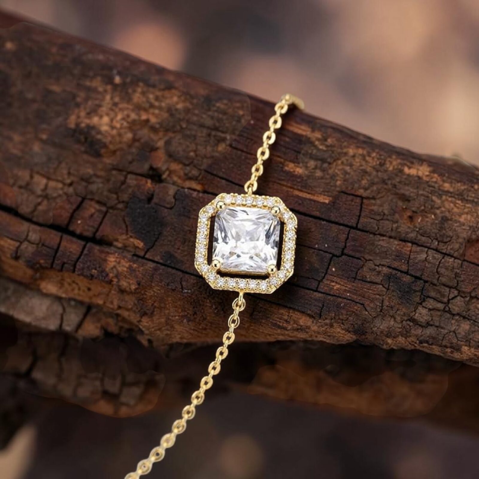 Bracciale Michael Kors Geometrico in Argento 925 Dorato con Zircone Taglio Princess – Stile Moderno e Femminile - immagine 3